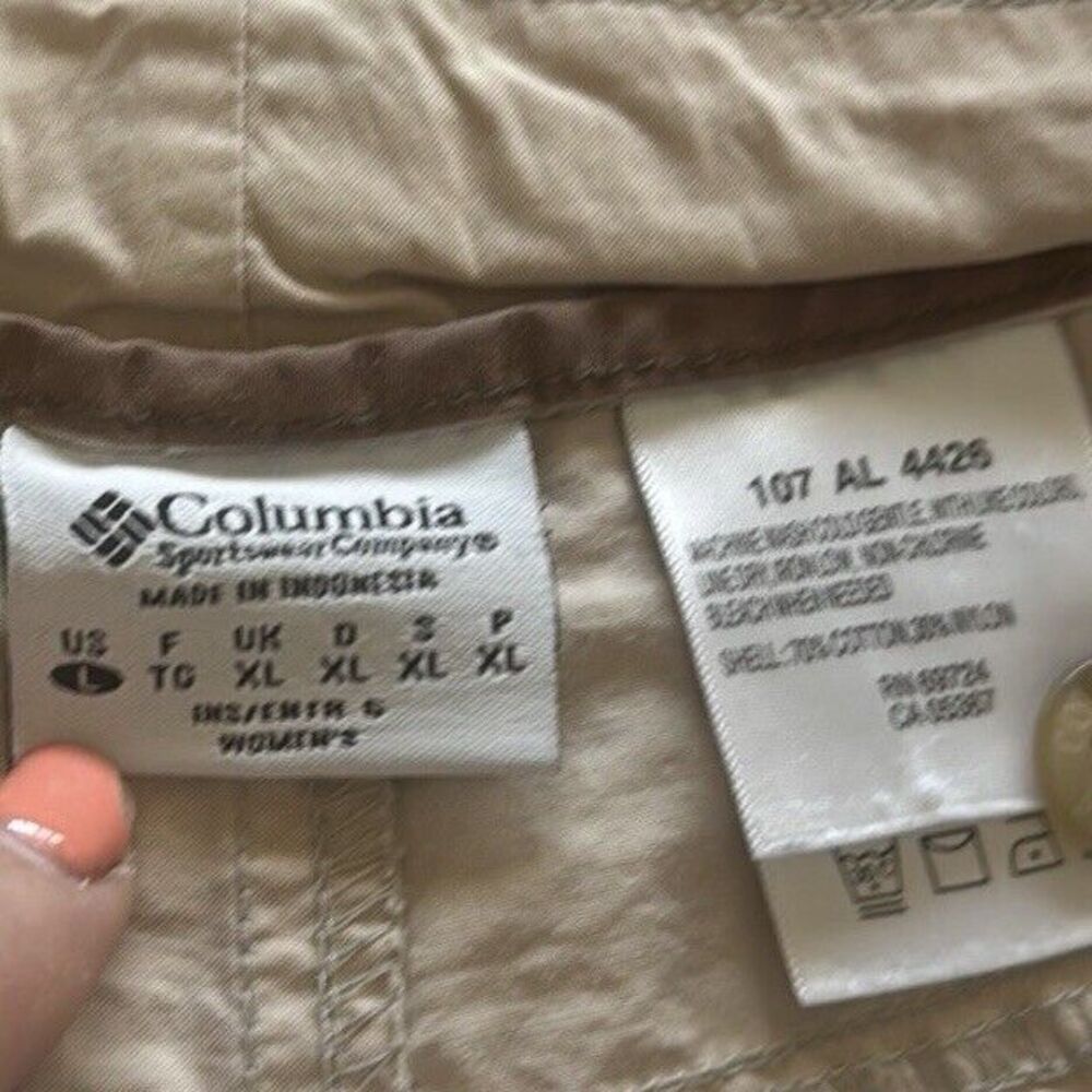 Columbia Shorts Tie Front Women Large Khaki Cotton/Nylon 6” Inseam - Picture 3 of 3